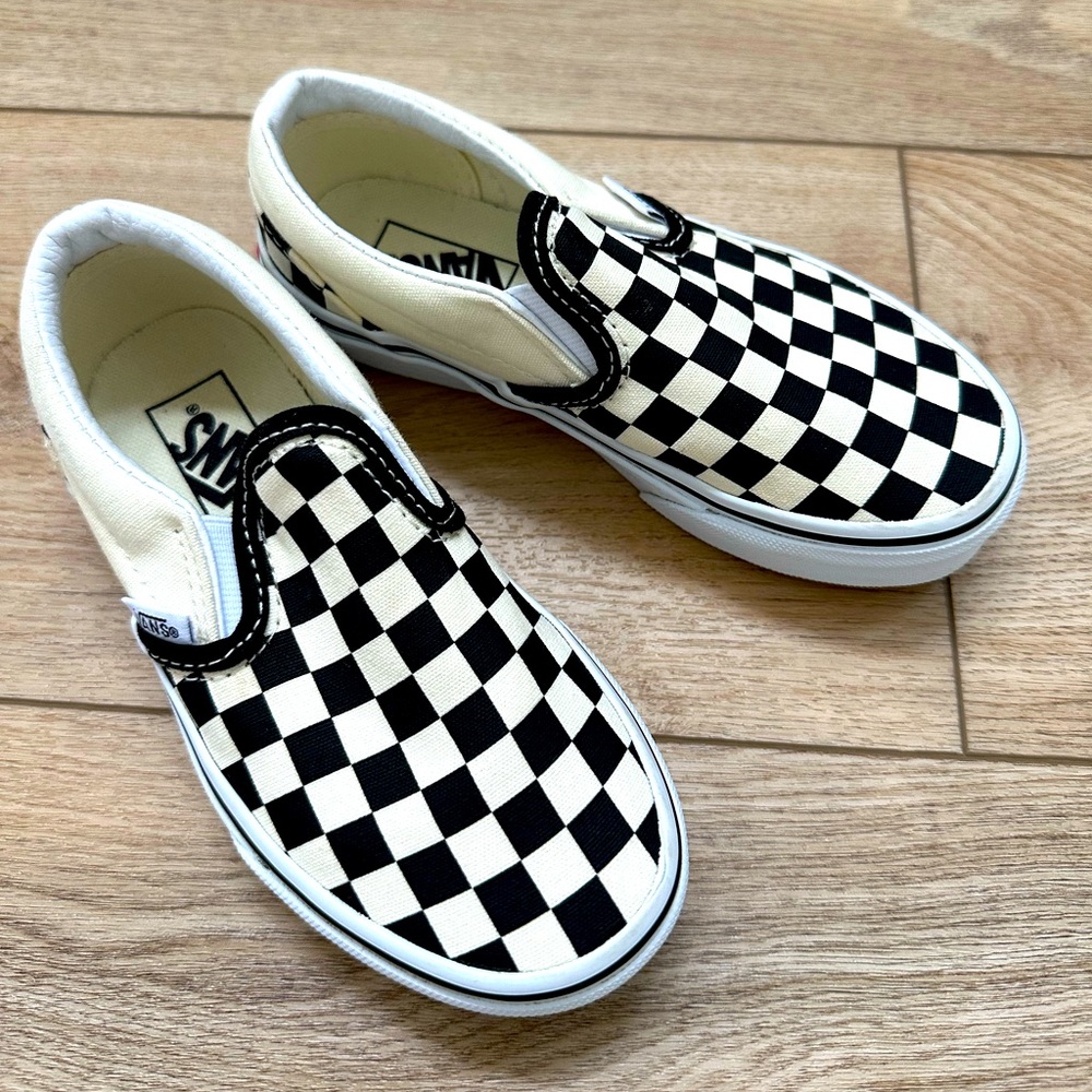 Kids checkered slip on Vans size 12